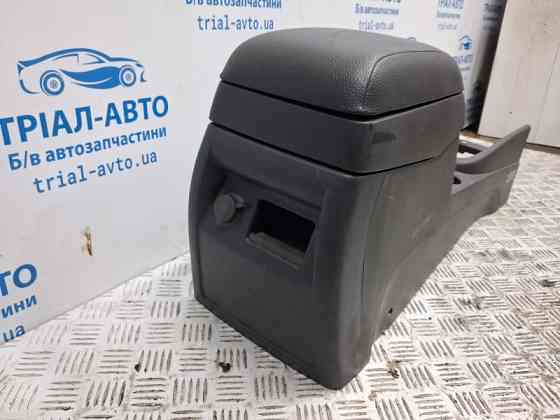 Подлокотник Hyundai Santa fe 2005-2012 846102B905HZ (Арт. 70759) Київ