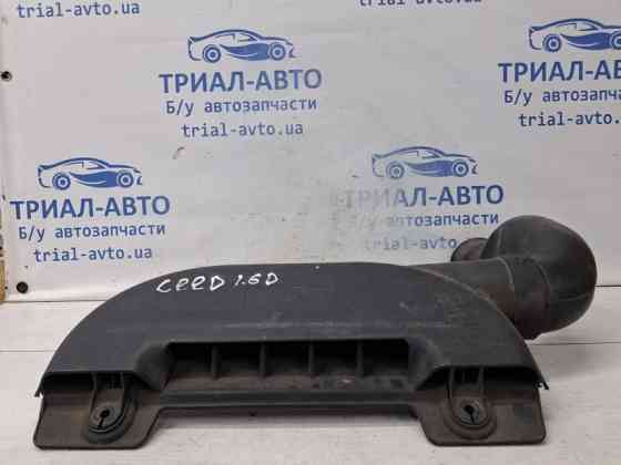Воздухозаборник Kia Ceed 2006-2012 282101H130 (Арт. 66108) Киев