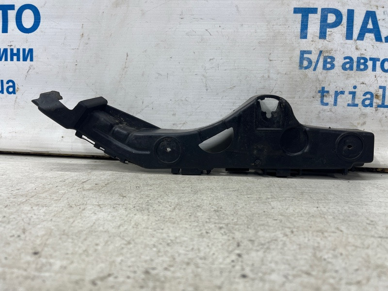 Кронштейн бампера передний правый Chevrolet Captiva 2006-2018 95205508 (Арт. 70310) Київ - зображення 1