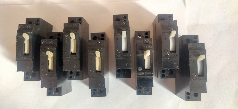 Автоматичний вимикач АЕ1031М - 2УХЛ4 ~380V 50-60Hz 6А Львів - зображення 1