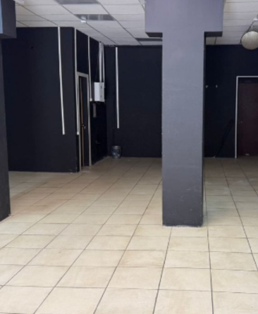 Дарниця метро,вул Черчилля 29,приміщення 80м Київ