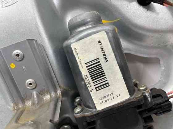 Стеклоподъемник задний правый Hyundai IX35 2009-2015 834022Y000 (Арт. 77640) Киев