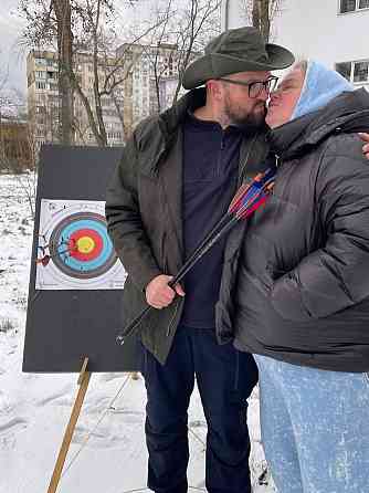 Подарунок жінці в Києві — стрільба з лука як яскраве враження Киев
