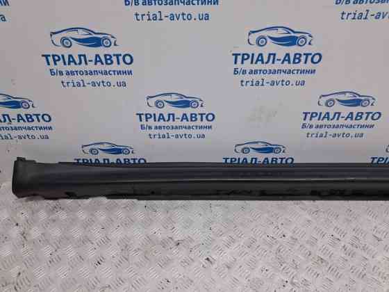 Накладка порога внешняя левая Nissan Juke F15 1.6 TURBO MR16DDT 2010 (б/у) Київ