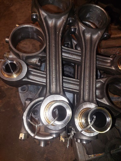 Шатуни з пальцями дизеля ЯАЗ Полтава - изображение 1