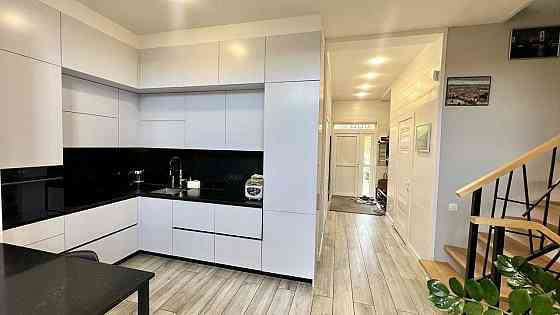 продажа 4-к коттедж Киев, Голосеевский, 260000 $ Киев