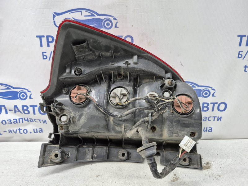 Фонарь задний внешний левый Kia Ceed ED 1.6 DIESEL D4FB 2006 (б/у) Київ - зображення 4