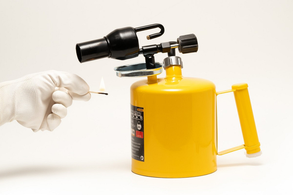 Лампа паяльная бензиновая MASTERTOOL 2.0 л 1100°С 32 мм 1200 г/час 0.25 МПа 44-5220 Харків - зображення 5