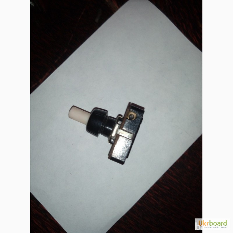 Кнопки Ц-26К, 250в. 2а. -218шт. по 10грн Харків - зображення 3