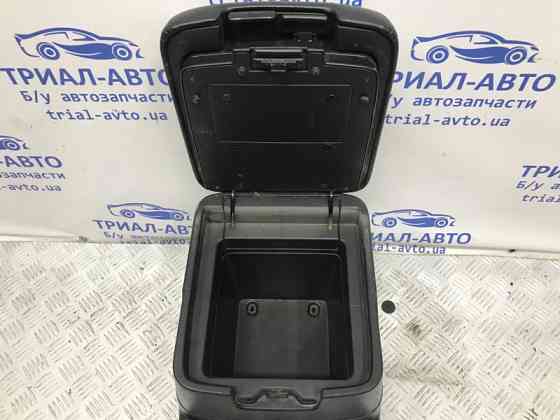 Подлокотник Mitsubishi Pajero Wagon 2006-2022 8011A523XA (Арт. 56645) Київ