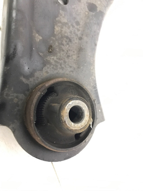 Рычаг левый Nissan Qashqai J11 1.5 DIESEL K9K 2013 (б/у) Киев - изображение 2