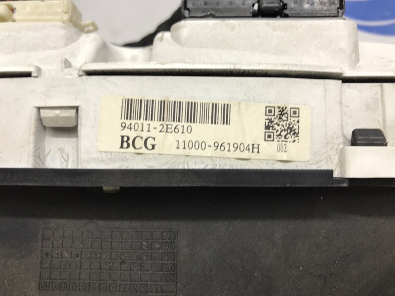 Приборная панель Hyundai Tucson JM 2.0 DIESEL D4EA 2004 (б/у) Киев - изображение 5