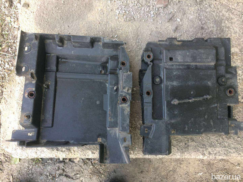 Б/у полка аккумуляторная для Renault Laguna II 2000-2007 8200003065, 8200183327 Кропивницький - зображення 2