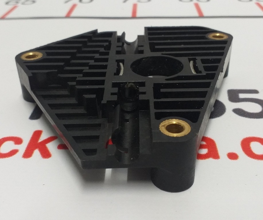 Кронштейн мотора привода люка левый Tesla model S, model S REST 1003242-00-A Киев - изображение 4