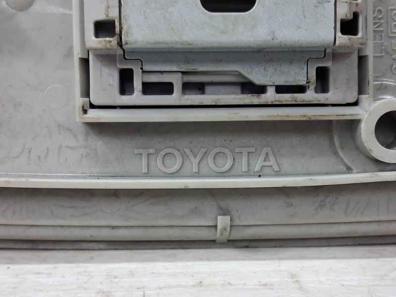 Плафон задний Toyota Auris E150 1.6 БЕНЗИН 1ZRFAE 2006 (б/у) Київ - зображення 3