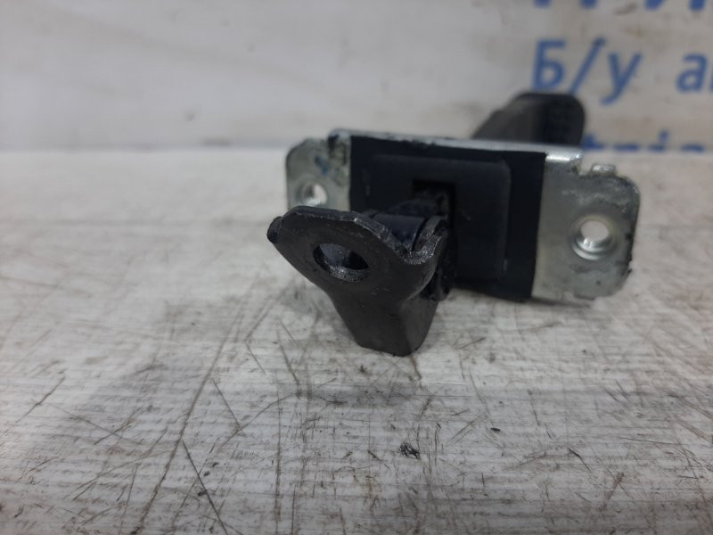 Ограничитель двери задний правый Chevrolet Captiva C140 2.2 ДИЗЕЛЬ 2006 (б/у) Київ - зображення 4