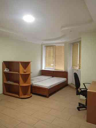 м.Шулявская 15мин.пешком.Сдам квартиру. Киев