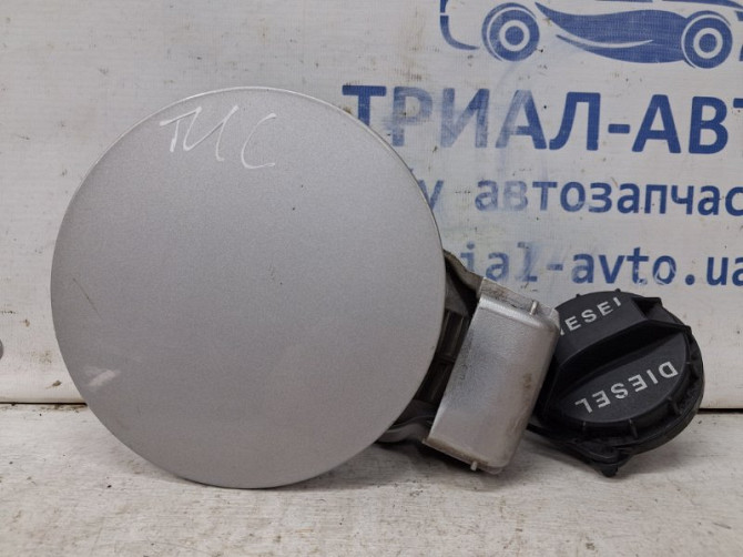 Лючок бака Hyundai Tucson JM 2.0 DIESEL D4EA 2004 (б/у) Київ - зображення 1