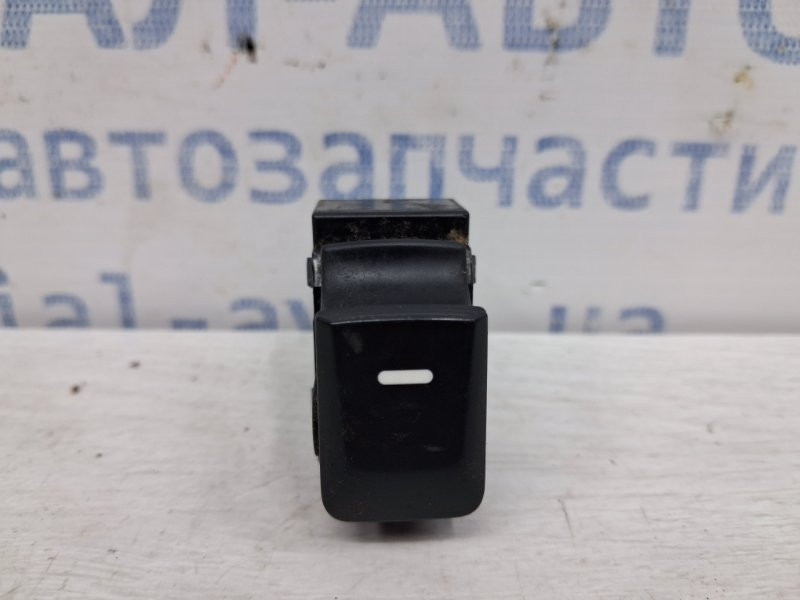 Кнопка стеклоподъемника Kia Sportage SL 1.7 DIESEL D4FD 2010 (б/у) Киев - изображение 2