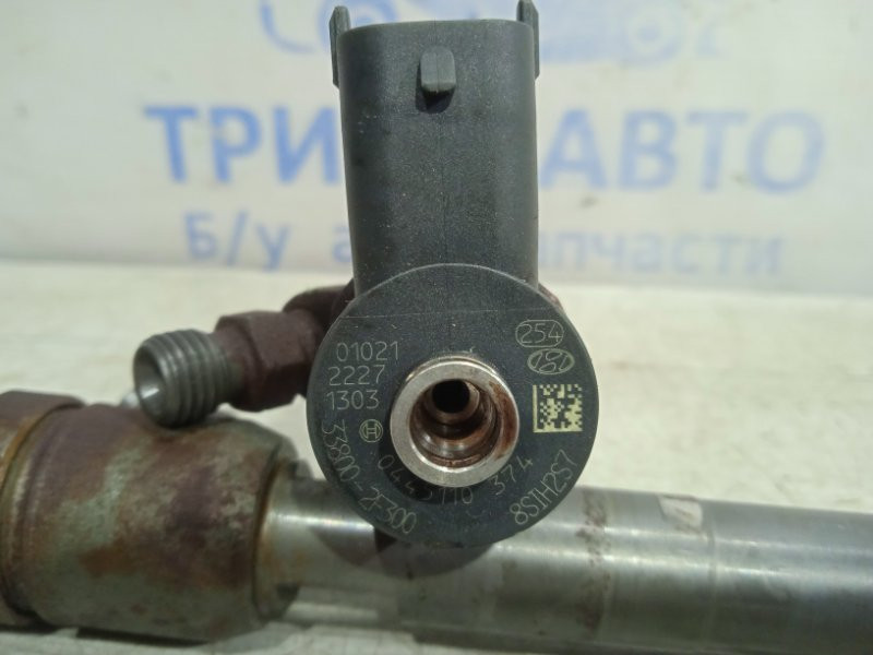 Форсунка топливная Kia Sorento XM 2.0 DIESEL 2009 (б/у) Київ - зображення 2