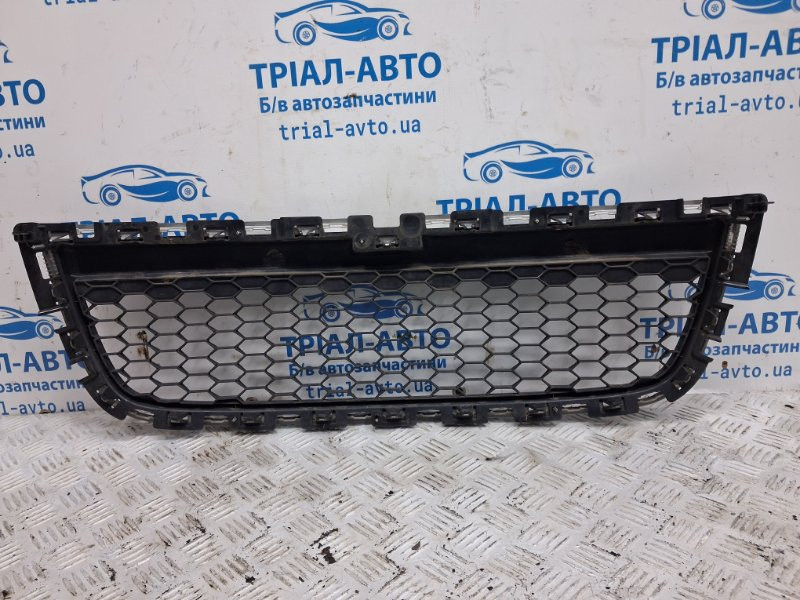 Решетка радиатора Chevrolet Captiva C140 2.2 DIESEL Z22D1 2006 (б/у) Київ - зображення 4