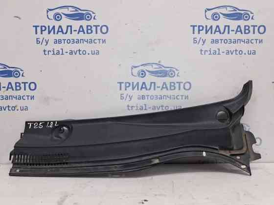 Дефлектор дворников Toyota Avensis T25 1.8 БЕНЗИН 1ZZFE 2002 лев. (б/у) Київ