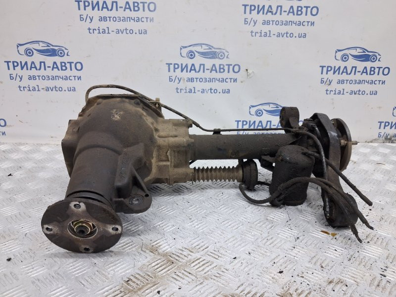 Редуктор передний Mitsubishi Pajero Wagon 3 3.2 ДИЗЕЛЬ 4M41 1999 (б/у) Киев - изображение 1