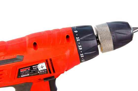 Дрель-шуруповерт MPT 10 мм 300 Вт 0-750 об/мин металлический самозажимной патрон LED подсветка MED30 Харків