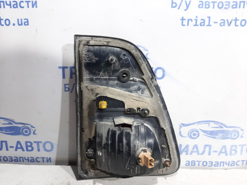 Фонарь задний внутренний правый Toyota Land Cruiser 1998-2007 8158160141 (Арт. 22278) Киев - изображение 3