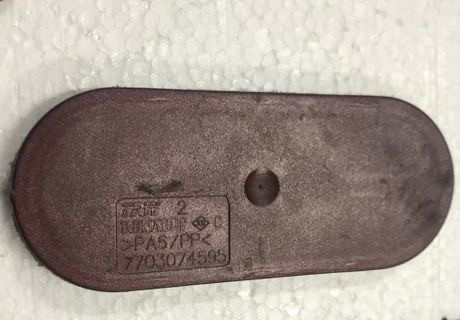 Бу заглушка пола багажника Renault 7703074595 Laguna Fluence Latitude Talisman Кропивницький - зображення 1