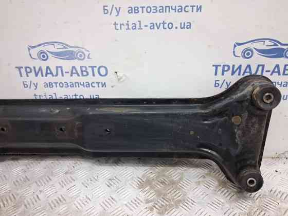 Балка передняя поперечная Mitsubishi Pajero Wagon 3 3.2 ДИЗЕЛЬ 4M41 1999 (б/у) Киев