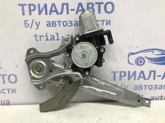 Стеклоподъемник задний правый Nissan Tiida C11 1.6 БЕНЗИН HR16 2004 (б/у) Київ
