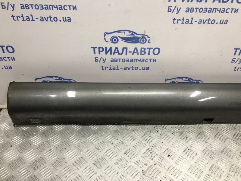 Накладка порога внешняя правая Kia Sorento BL 2.5 DIESEL D4CB 2002 (б/у) Киев - изображение 2