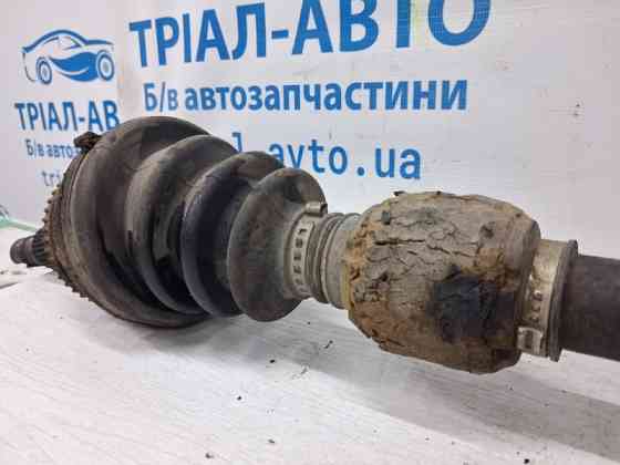 Привод передний правый МКПП Toyota Avensis T25 2.2 DIESEL 2ADFTV 2002 (б/у) Киев