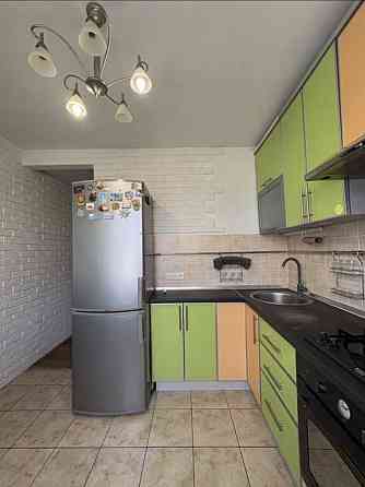 продажа 3-к квартира Чернигов, Деснянский, 55000 $ Чернігів