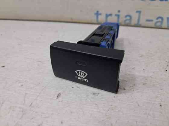 Кнопка подогрева Hyundai Santa fe 2005-2012 93710-2B001 (Арт. 85174) Киев