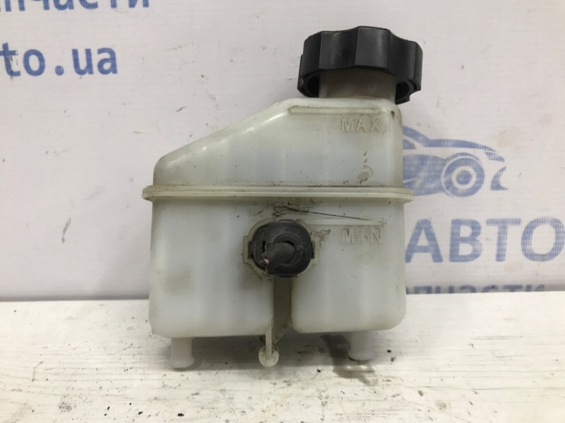 Бачок главного тормозного цилиндра Kia Ceed ED 1.6 DIESEL D4FB 2006 (б/у) Київ - зображення 1