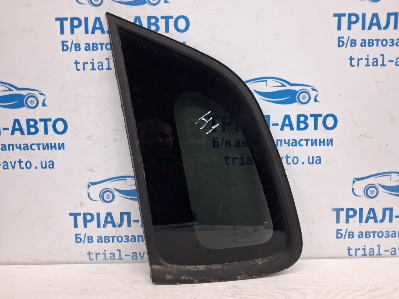 Стекло в кузов заднее левое Hyundai Tucson JM 2.0 БЕНЗИН G4GC 2004 (б/у) Киев - изображение 1