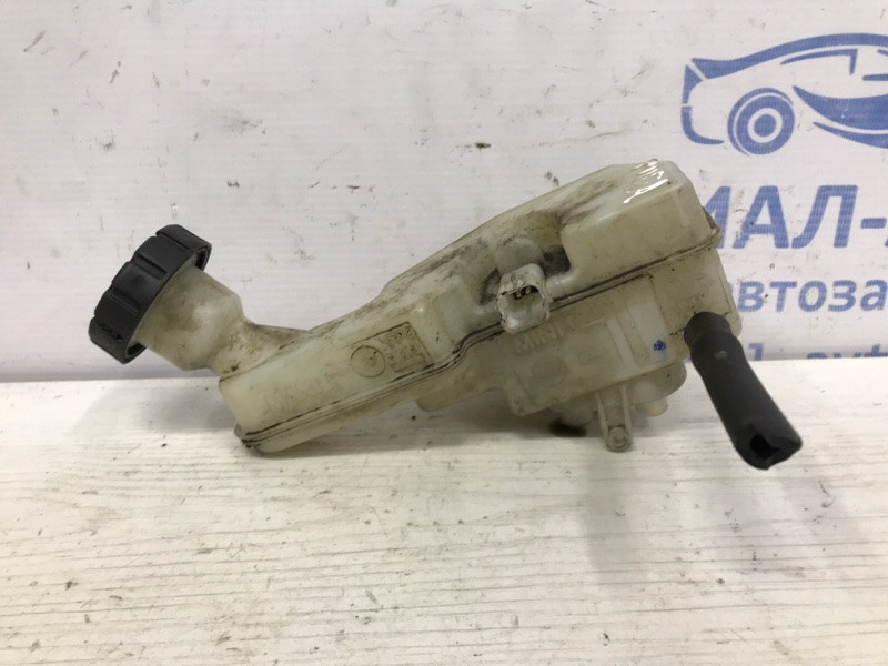 Бачок главного тормозного цилиндра Nissan Tiida C11 1.6 БЕНЗИН HR16 2004 (б/у) Київ - зображення 1