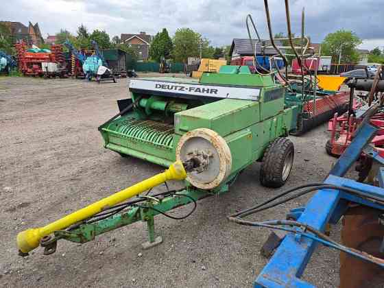Прес-підбирач тюковий Deutz-Fahr HD 490 (Дойц Фар) Дніпро