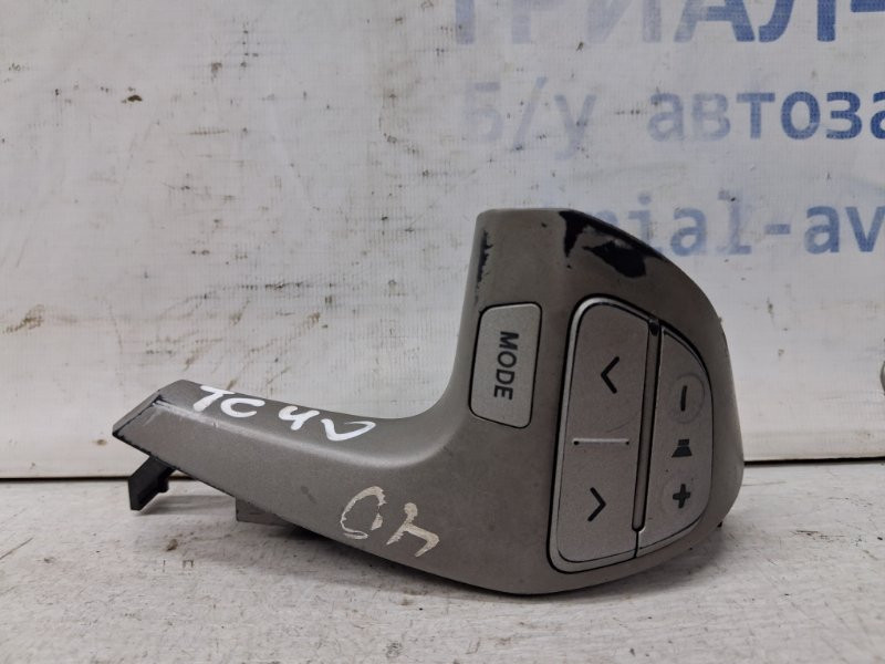 Кнопки руля Toyota Camry XV40 2.4 БЕНЗИН 2AZFE 2006 (б/у) Київ - зображення 1