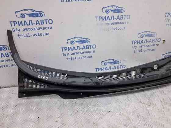 Дефлектор дворников Kia Ceed 2006-2012 861501H000 (Арт. 66073) Киев