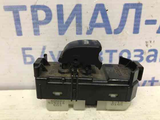 Кнопка стеклоподъемника Toyota Prado 120 3.0 DIESEL 1KDFTV 2003 (б/у) Киев