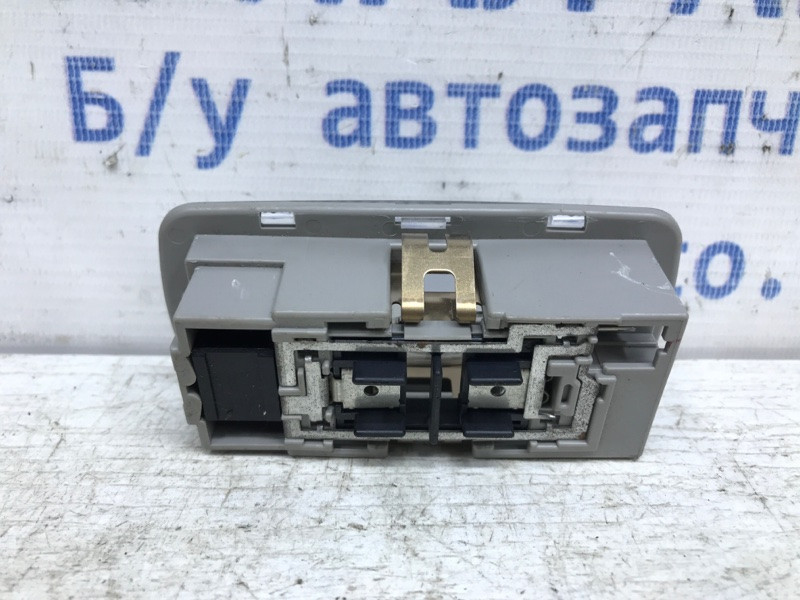 Плафон задний Nissan X-Trail T31 2.5 БЕНЗИН QR25DE 2007 (б/у) Киев - изображение 2