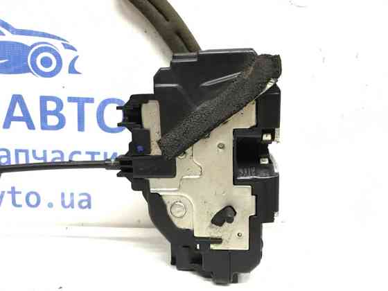 Замок двери задний правый Nissan X-Trail T32 1.6 DIESEL R9M 2014 (б/у) Киев