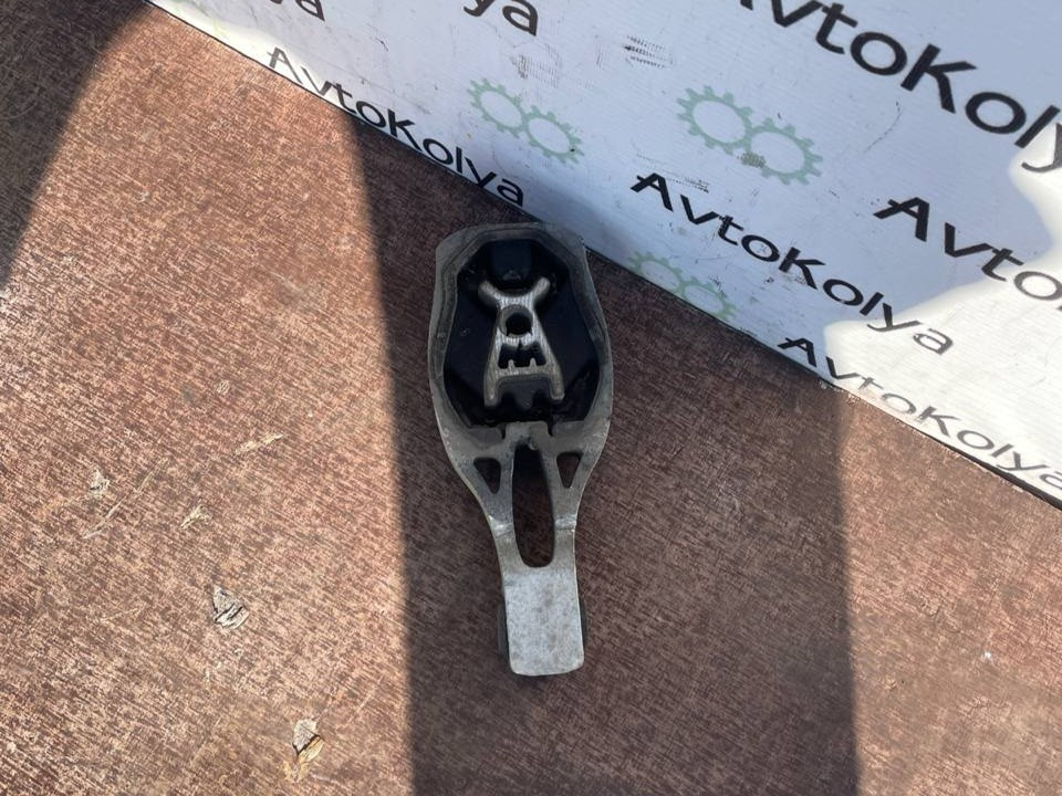 Подушка (опора) двигателя задняя Opel Vivaro 1.6 CDTi 2019-2023 (9811786680) Ковель - зображення 2