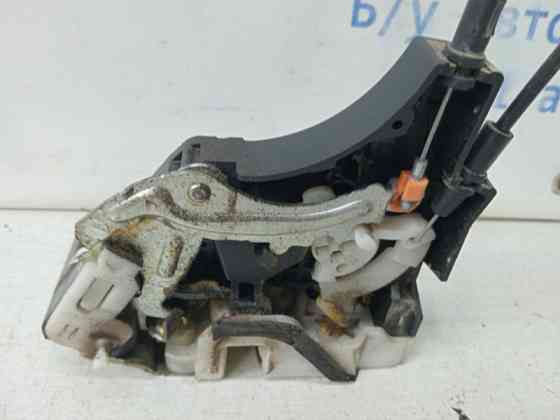 Замок двери задний правый Mitsubishi L200 KB 2.5 DIESEL 4D56 2006 (б/у) Киев