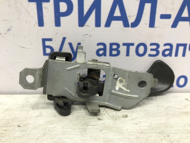 Ручка двери внутренняя правая Mitsubishi Pajero Sport K9 2.5 DIESEL 4D56 1996 (б/у) Київ - зображення 3