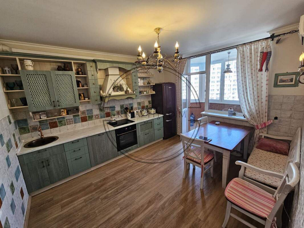 Продаж 4-х к.кв. по вул. Є.Чавдар м. Осокорки в Дарницькому р-ні. Код об'єкту №: 21145605 Київ - зображення 1