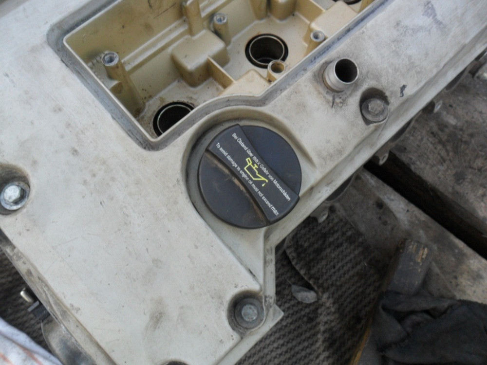 A0000100285, Кришка маслогорловини Mерседес, оригінал Mercedes Вінниця - зображення 7